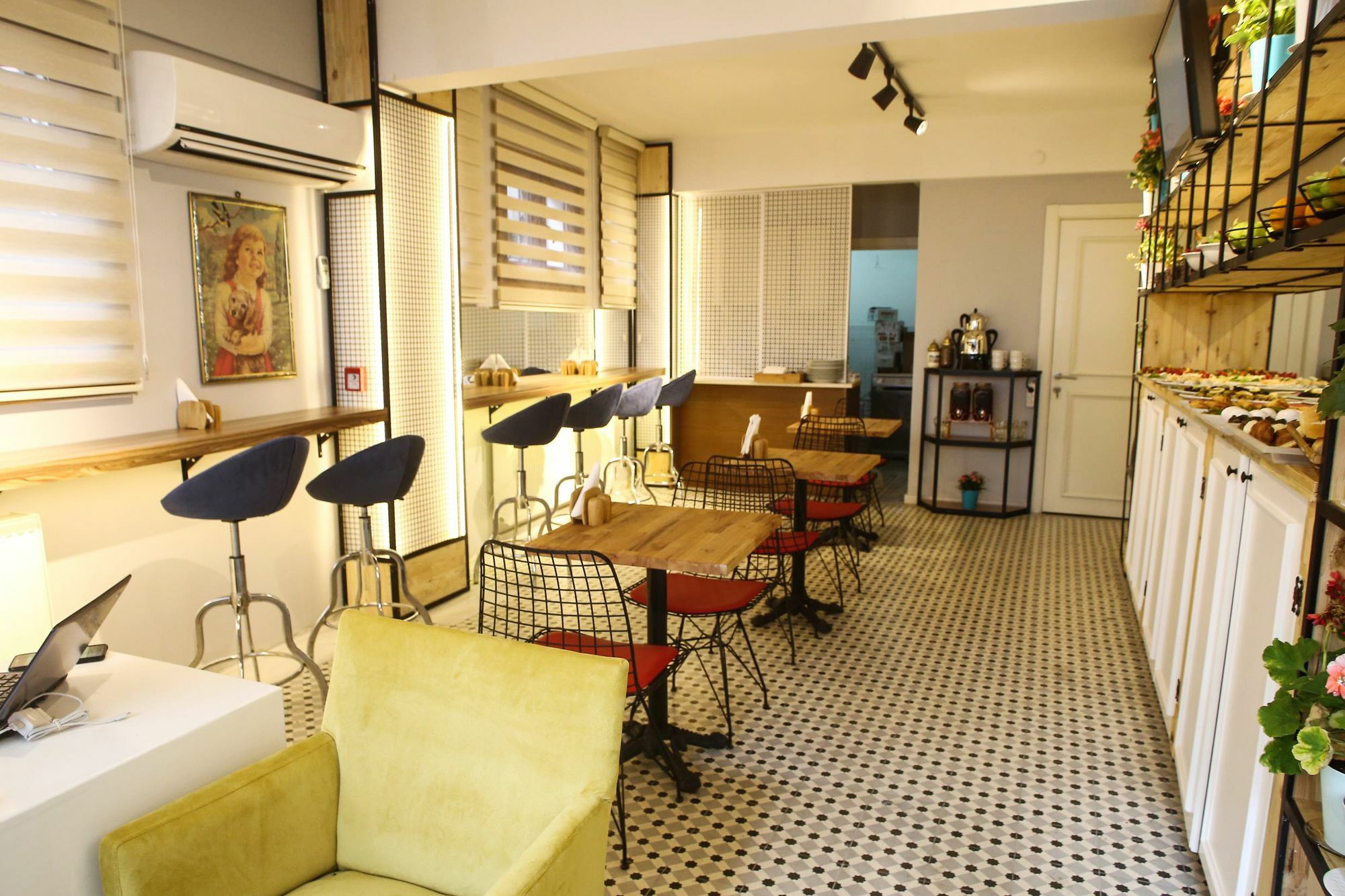 Neva Flats Taksim Hotel - Istanbul — Fotoğraflar 2